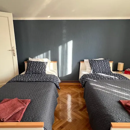 Stojanovic 아파트